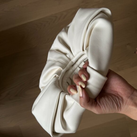 Source Unkown - - Picture 4 of 4